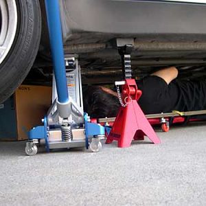 pic15 - up on the jackstands