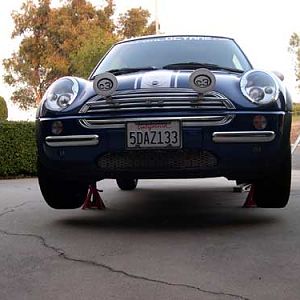 pic23 - on jack stands 2