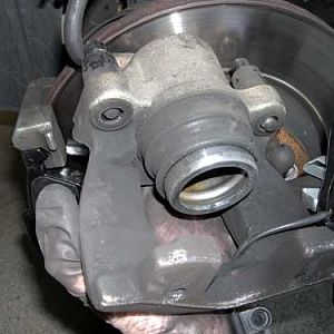 pic49 - piston!