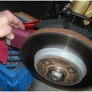 pic10 - sand the rotors