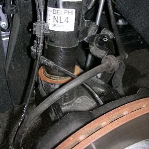 pic9 - R56 pulls free without compressing