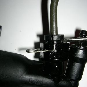 Lift Slave Pipe Collet with Screwdriver Tip