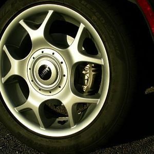 R53 Rear Brake Re-Fresh in the Sun