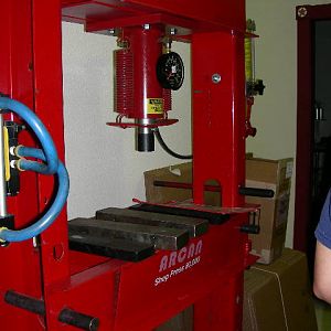 Shop Press for Differential Bearings