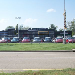 MINI of Knoxville