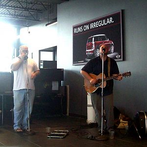 Live entertainment at MINI of Knoxville