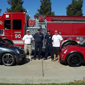MINIs and E90 with the Crew