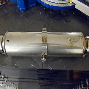 Racing muffler