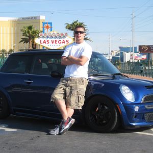 AMVIV V