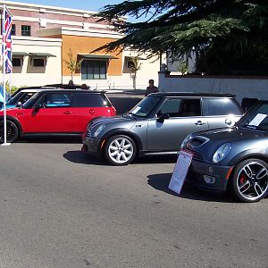 MINIs @ Car Show