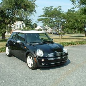 2nd 2005 Black/White Cooper