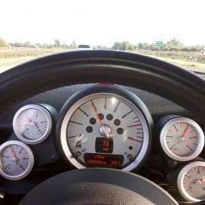4 Marshall gauges in Craven mounts