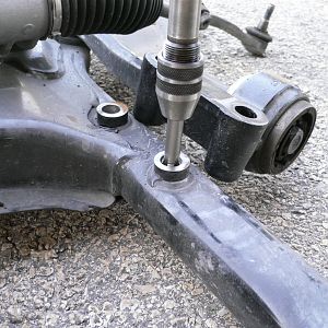Cutting Tap Thread Clean-Up
