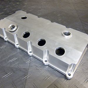 Aluminum valve cover