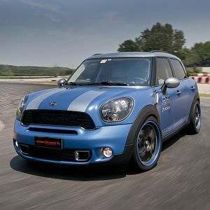 MINI Countryman 150o Anniversario