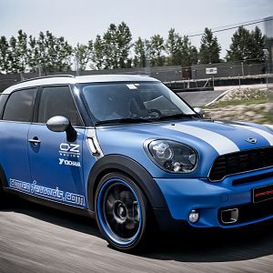 MINI Countryman 150o Anniversario