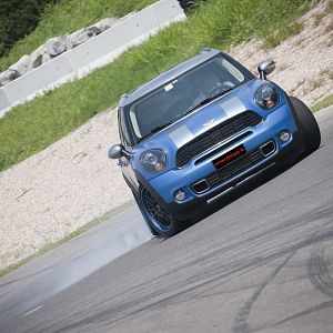 MINI Countryman 150o Anniversario