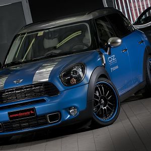 MINI Countryman 150o Anniversario