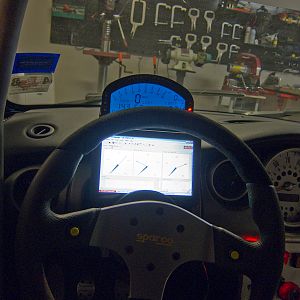 USB-driven touch screen mounting