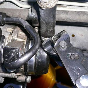 Power Steering Hose Clamp