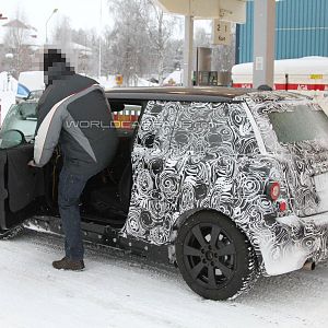 2013 MINI Caught Winter Testing