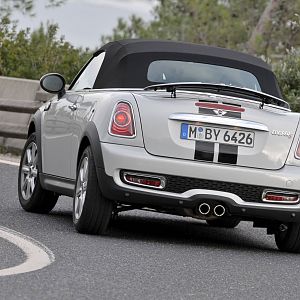 2012-MINI-Roadster-008