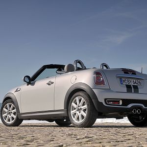 2012-MINI-Roadster-020