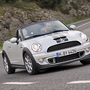 2012-MINI-Roadster-022