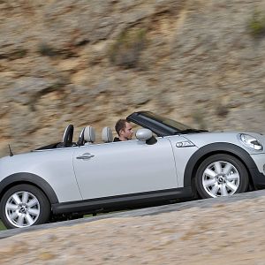 2012-MINI-Roadster-023
