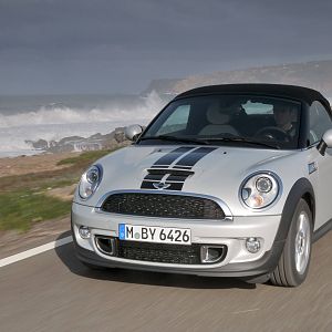 2012-MINI-Roadster-036