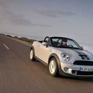 2012-MINI-Roadster-043