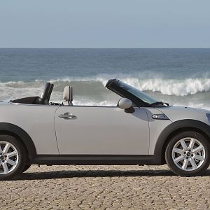 2012-MINI-Roadster-049