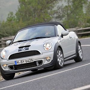2012-MINI-Roadster-054