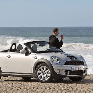 2012-MINI-Roadster-055