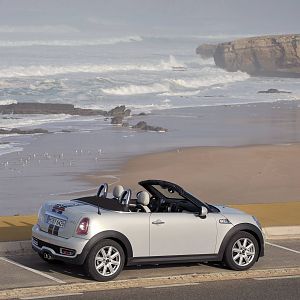 2012-MINI-Roadster-057
