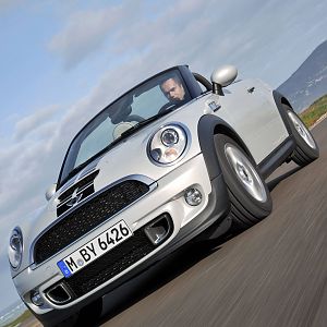 2012-MINI-Roadster-066