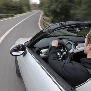 2012-MINI-Roadster-074
