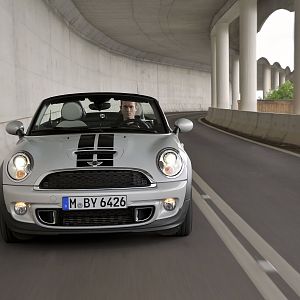 2012-MINI-Roadster-094
