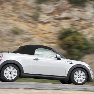 2012-MINI-Roadster-095