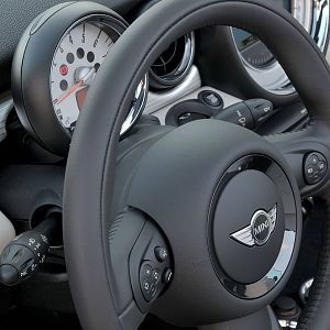 2012-MINI-Roadster-139