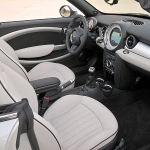 2012-MINI-Roadster-146