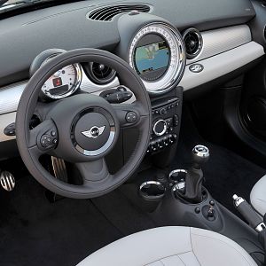 2012-MINI-Roadster-147