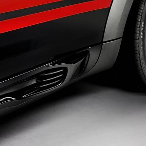 2013-MINI-JCW-Countryman-016