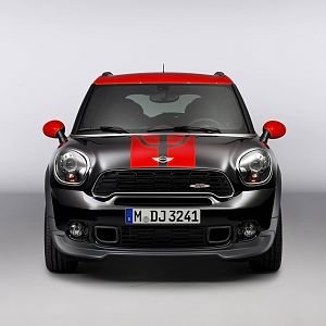 2013-MINI-JCW-Countryman-021