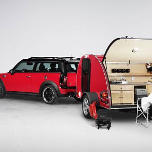 MINI-Cowley-Caravan-002