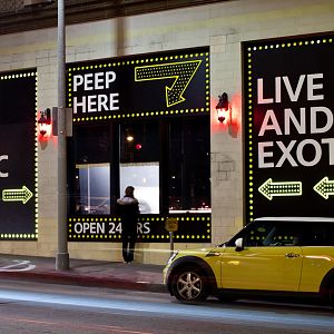 MINI-Roadster-Peepshow-001