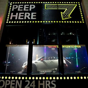 MINI-Roadster-Peepshow-003
