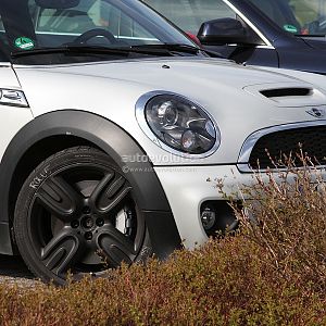 spyshots-mini-coupe-john-cooper-works-gp-1080p-5