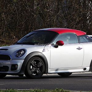 spyshots-mini-coupe-john-cooper-works-gp-1080p-7