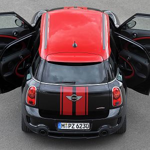 MINI-JCW-Countryman_014